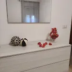 Lägenhet La Casa Di Luca Olbia